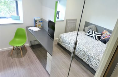 119 Mayflower Street, City Centre, Plymouth - Image 2